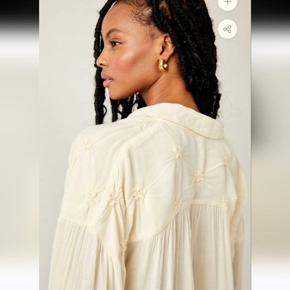 FREE PEOPLE Olivia Smocked Top vanilla cream. Size Small - Picture 4 of 16